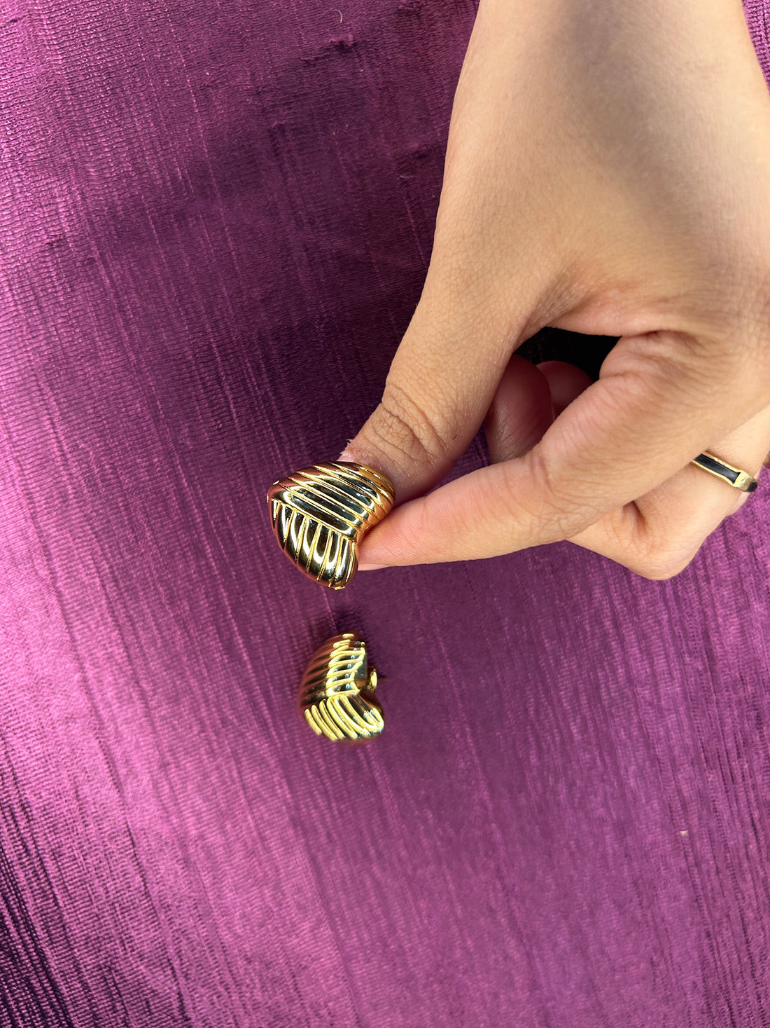 Mania Anti Tarnish Gold Plated Heart Shape Earring