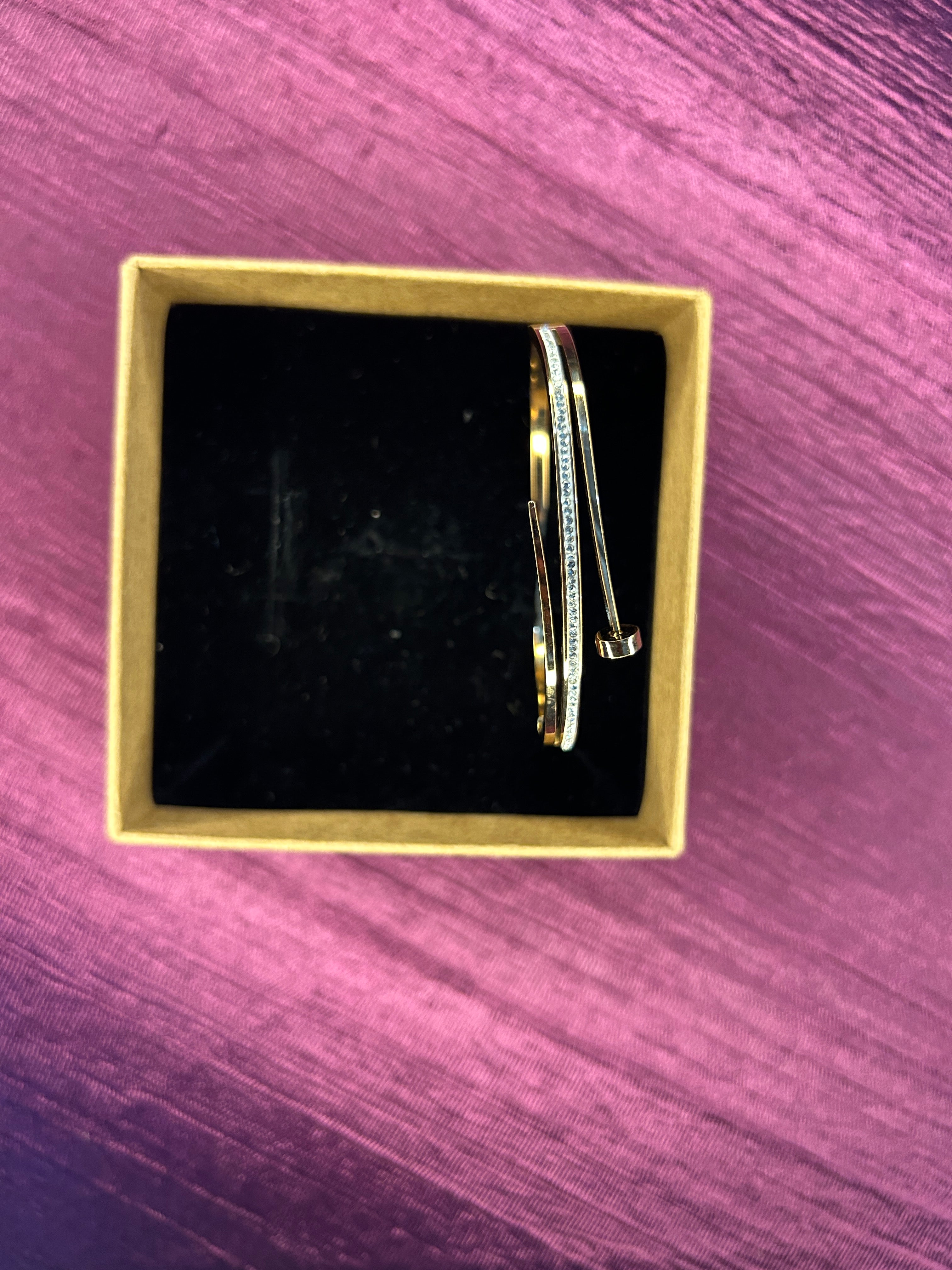mania anti tarnish gold Nail with stone bracelet