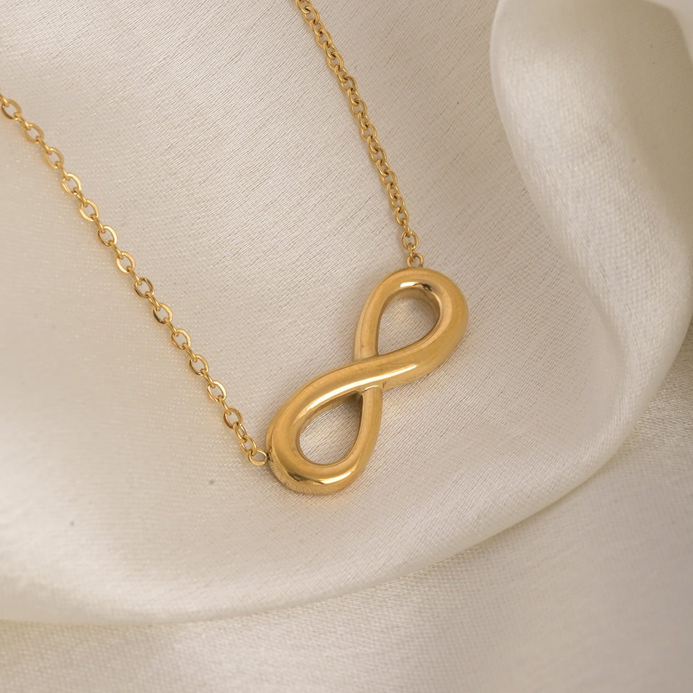 Mania Anti Tarnish Infinity Necklace