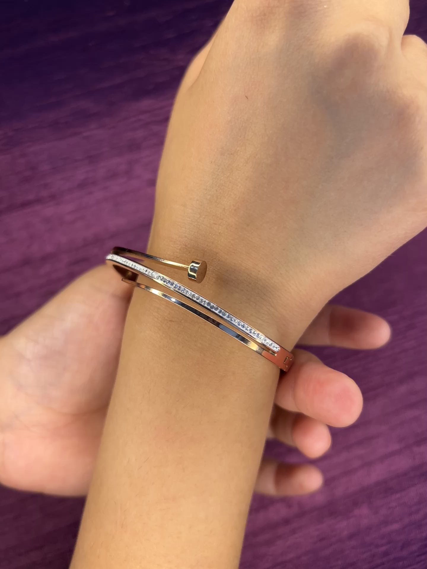 mania anti tarnish gold Nail with stone bracelet